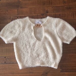 YLLW Fuzzy‎ Keyhole Sweater